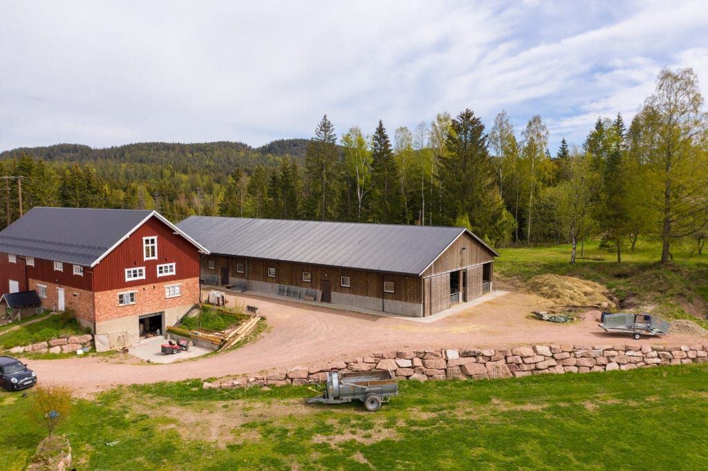 Fjøs i element